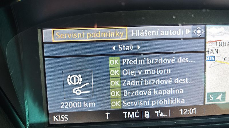 BMW Řada 5 (2008) 530xd - fotka 17 z 17