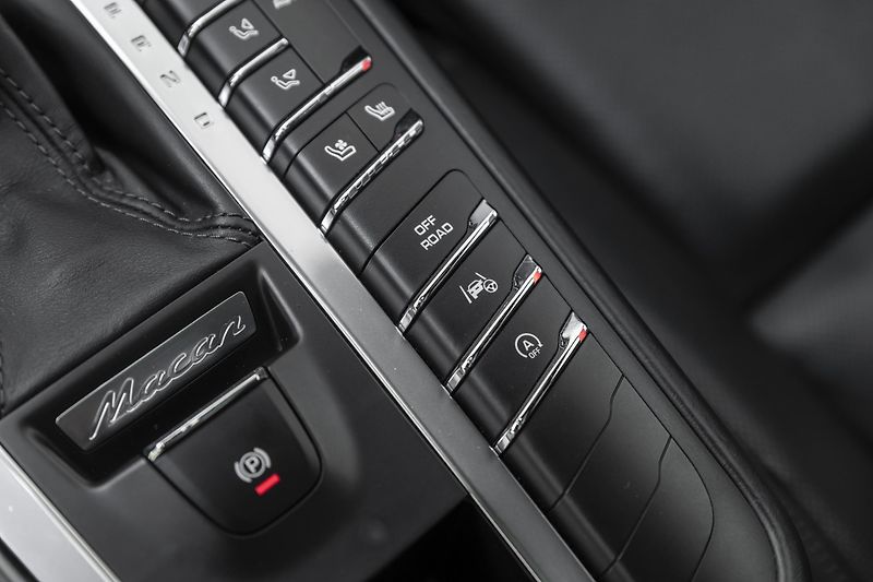 Porsche Macan Turbo*BOSE*Panorama - fotka 34 z 42