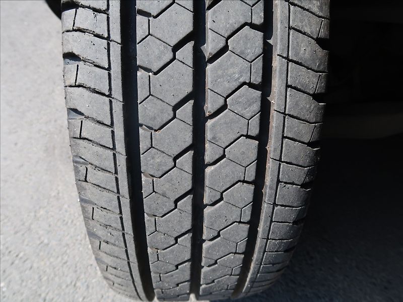 Iveco Daily 2,3 35S16,115kW,L4H2,1majČR - fotka 21 z 22