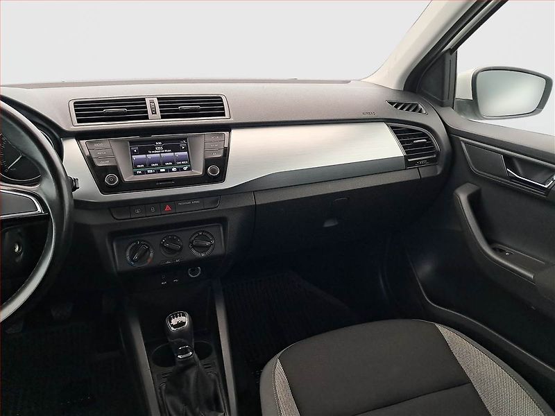 Škoda Fabia (2015) 1.4 TDI, ČR,1.maj - fotka 8 z 17