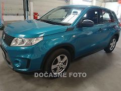 Suzuki Vitara (2015) 1.6. 4x4, 1.maj,ČR, AC, temp - fotografie inzerátu