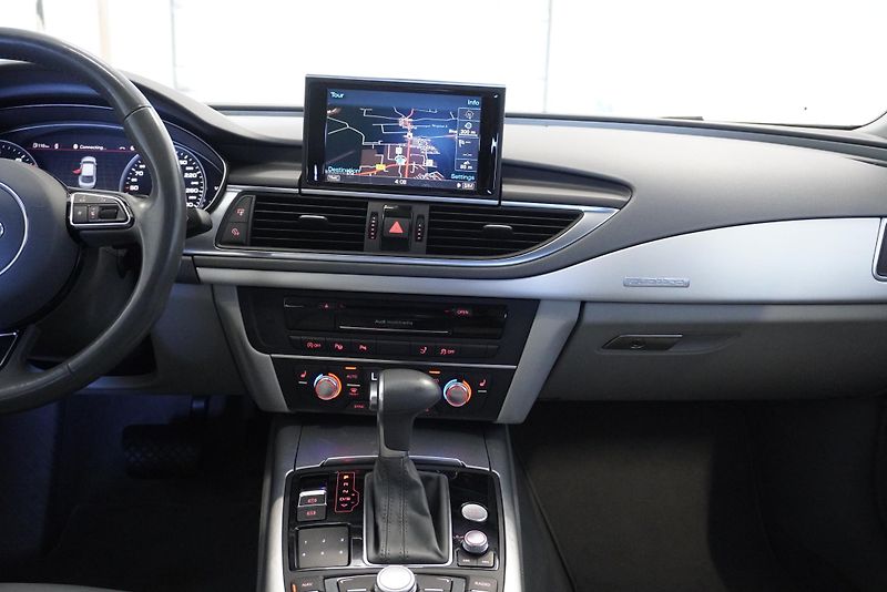 Audi A7 3.0 TFSI 220kW QUATTRO TOP !!! - fotka 27 z 34