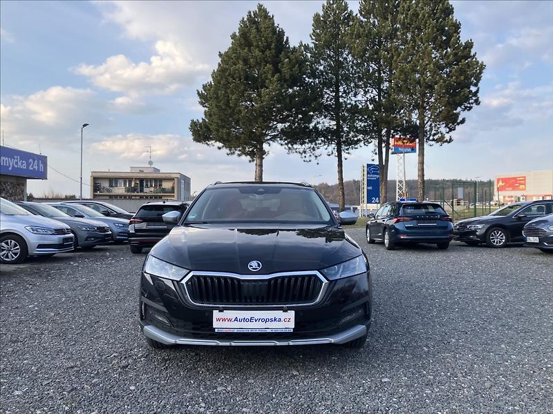 Škoda Octavia 2,0 SCOUT,TAŽNÉ,WEBASTO,CANTON - fotka 2 z 44