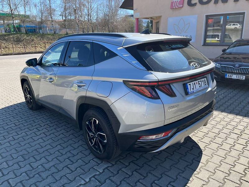 Hyundai Tucson 1.6 CRDI MHEV 100 kW 4x4 Style - fotka 7 z 20