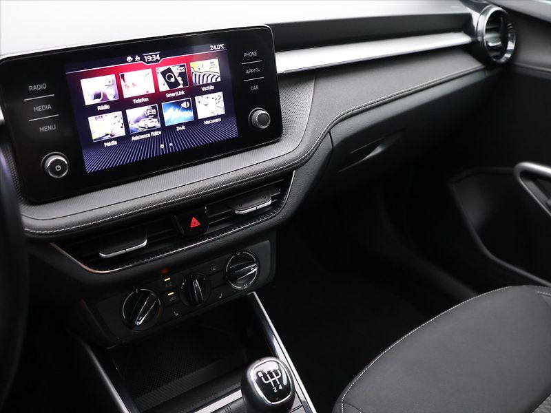 Škoda Fabia 1.0 TSI 70kW Style CZ DPH - fotka 24 z 36