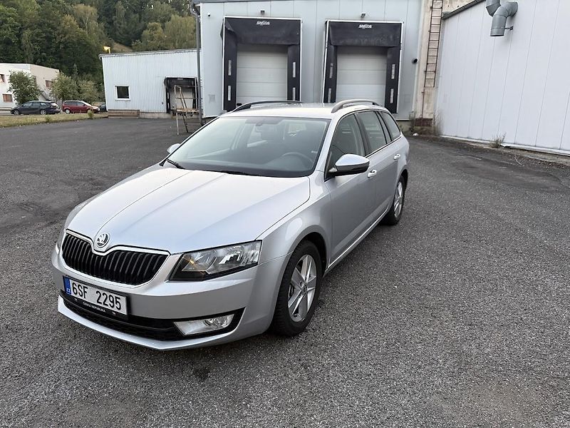 Škoda Octavia (2013) Ambition,TZ  - fotka 3 z 18