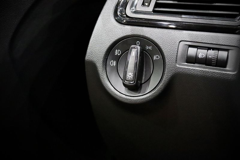 Škoda Rapid Spaceback 1.2 TSI 81 kW - fotka 21 z 26
