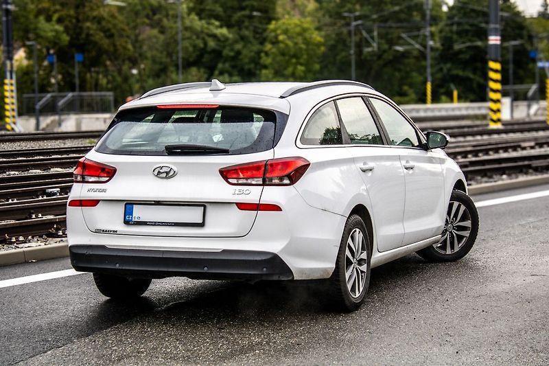Hyundai i30 - fotka 4 z 33