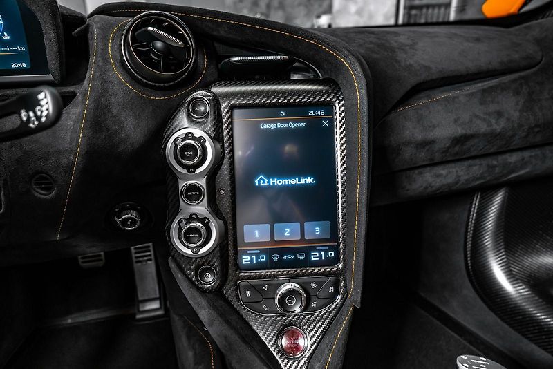 McLaren 765LT LIFT/B&W/MSO/CARBON/BREAKS - fotka 30 z 40