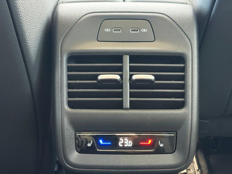Škoda Superb (2025) DSG 2.0 TDI / 110kW / L&K - fotka 22 z 35
