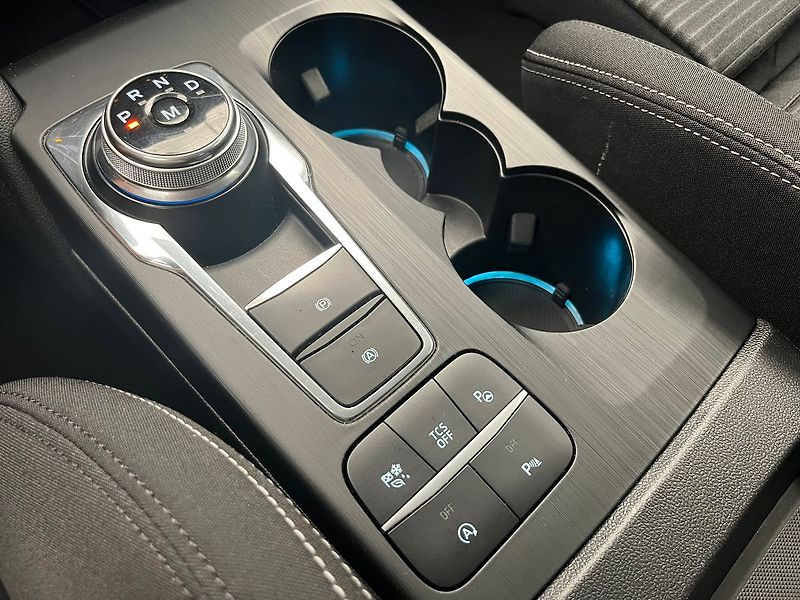 Ford Focus 2.0 EB Titanium LED - fotka 28 z 66