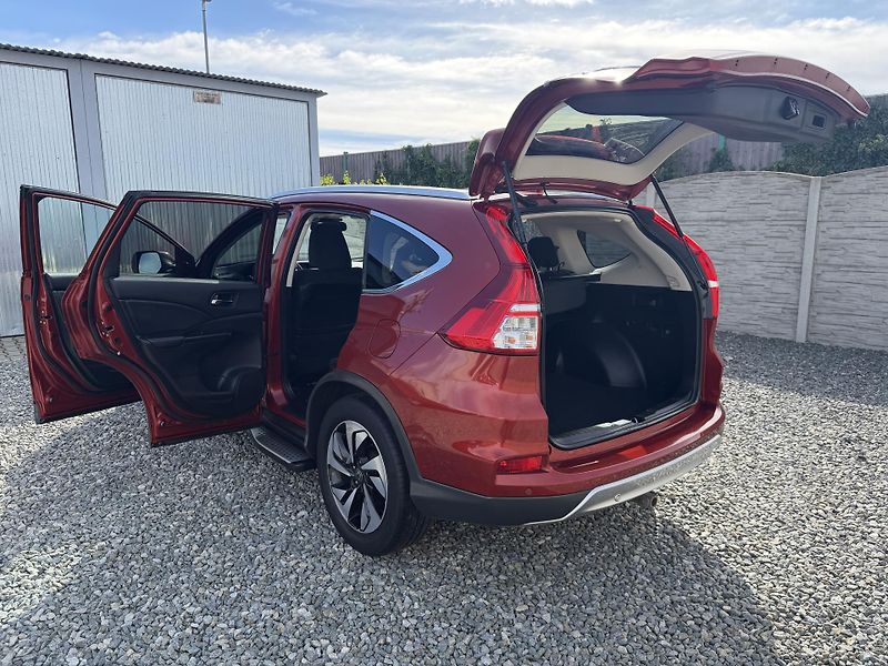 Honda CR-V 1.6CT-Di 4x4 160PS ČR 145TKM!! - fotka 136 z 159