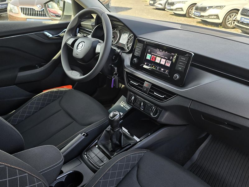 Škoda Scala 1.0TSI 70KW AMBI SmartLink ČR! - fotka 21 z 36