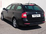 Škoda Octavia (2010) 2.0 TDi, Navi, AC - náhled 6