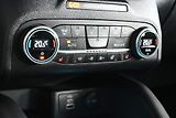 Ford Kuga (2022) 2.0 VIGNALE 4x4 140 KW LED ACC - náhled 25