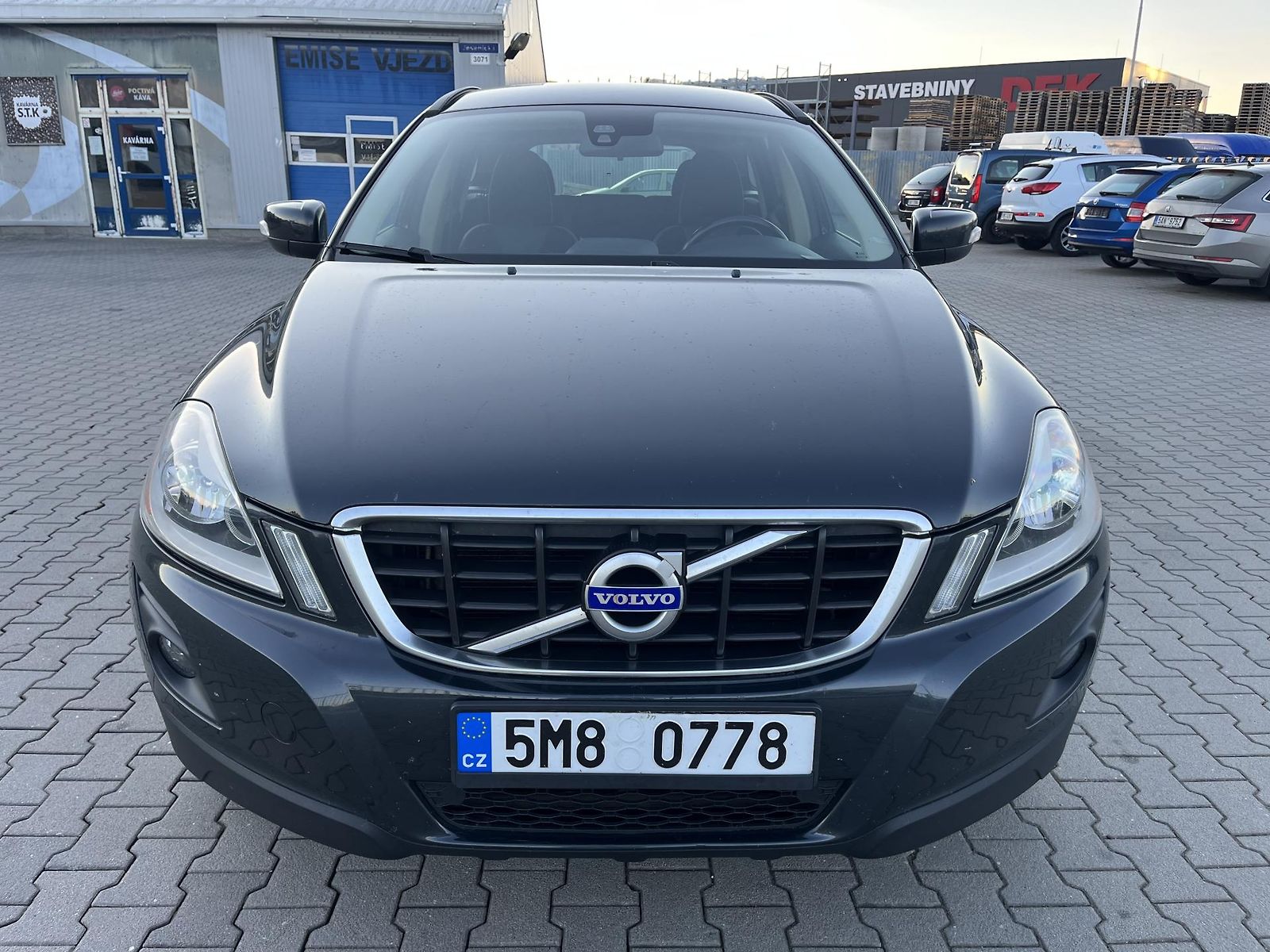 Volvo XC60 2.4 D  129 kW