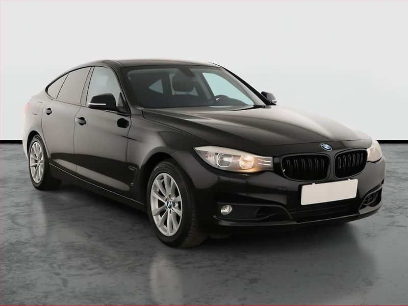 BMW Řada 3 (2013) 320i GT, Automat, Tempomat - fotografie inzerátu