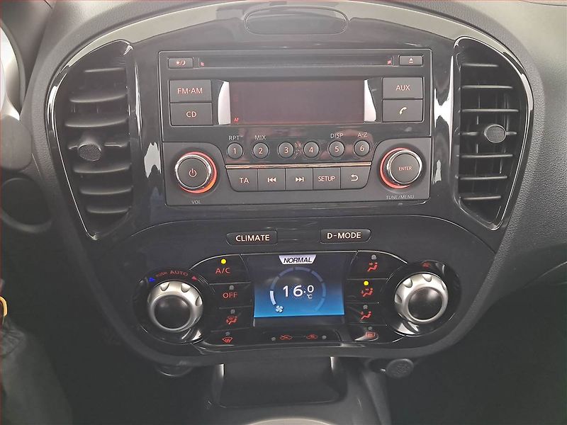 Nissan Juke (2012) 1.6 i, Tempomat, Park. senzory - fotka 12 z 16