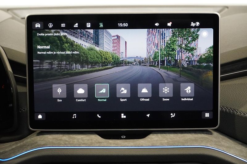 Škoda Kodiaq 2.0TDI Excl.Sel.ČR,1MAJ,7 míst - fotka 39 z 43
