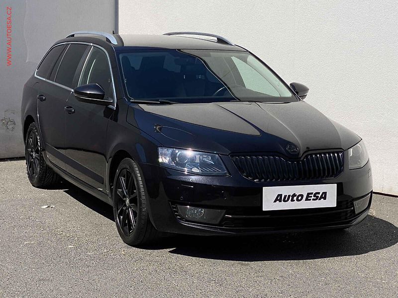 Škoda Octavia (2017) 1.4 TSi, Style, bixen, navi - fotografie inzerátu