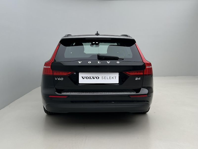 Volvo V60 B4 CORE AUT 1.maj. - fotka 13 z 41