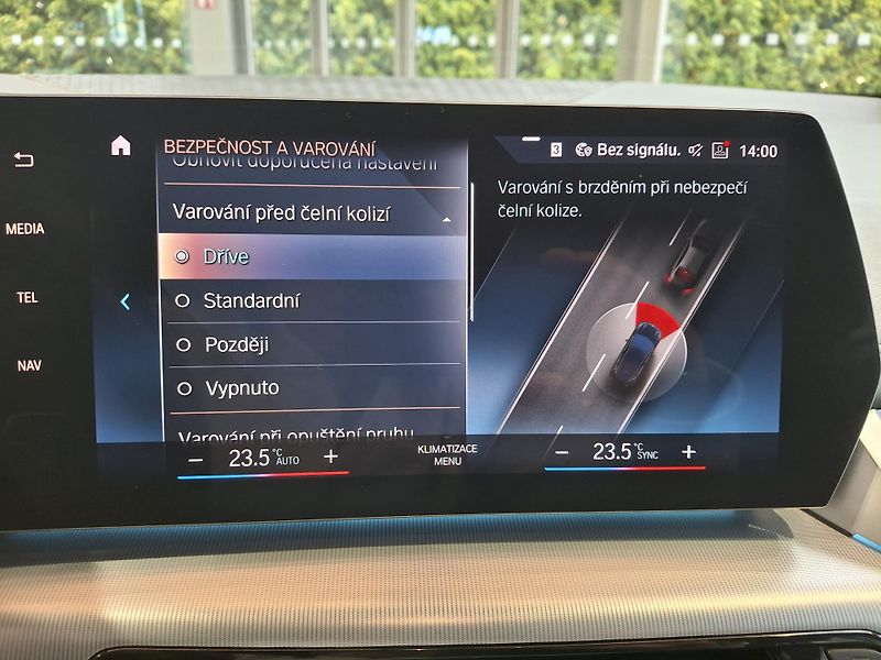 BMW Řada 2 218D Active Tourer M-Sport - fotka 18 z 25