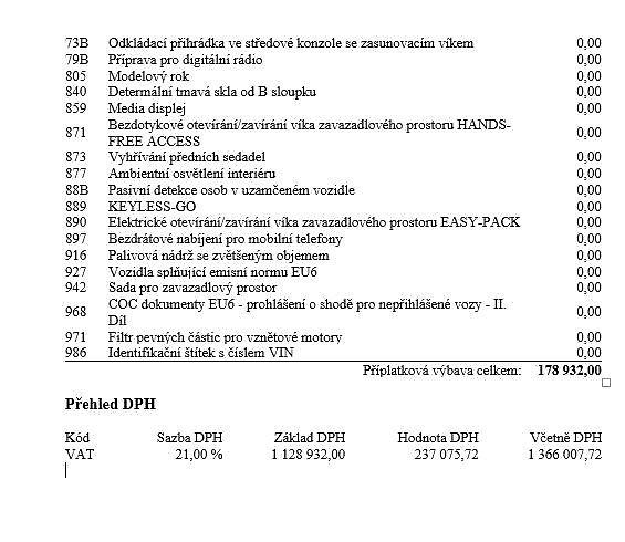 Mercedes-Benz GLA 200d 4MATIC - fotka 16 z 16