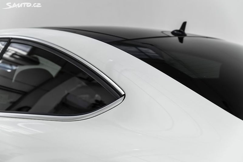 Mercedes-Benz Třídy C 63AMG Coupe*krásný stav*Servis - fotka 29 z 50