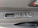 Peugeot 5008 (2010) 1.6 HDi, AC, tempo - náhled 12