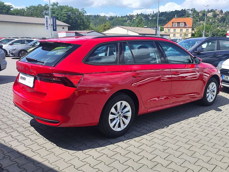 Škoda Octavia 1.5 TSI/85kW Selection - fotka 5 z 32