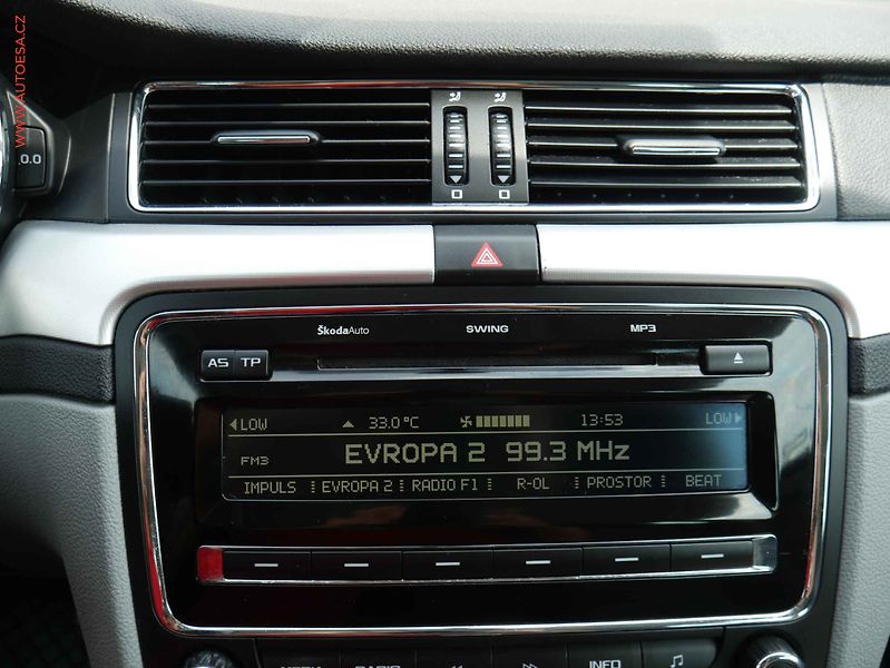Škoda Superb (2011) 2.0TDi 4x4, ČR, DSG, bixen - fotka 14 z 18