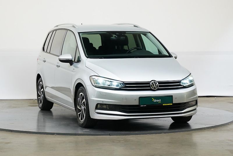 Volkswagen Touran - fotka 8 z 28