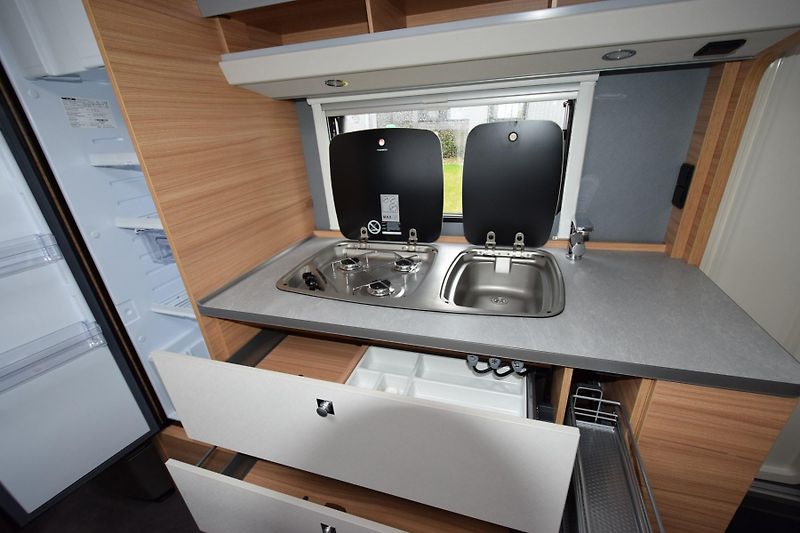 Dethleffs (2025) Camper 650 FMK - fotka 16 z 49