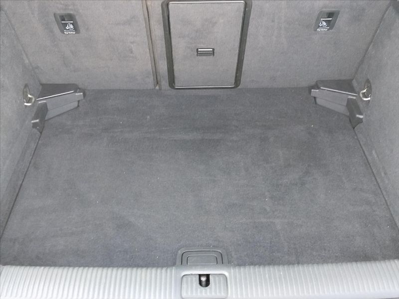 Audi A3 1,6   Sportback - fotka 28 z 32