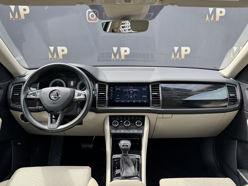 Škoda Kodiaq (2018) 2.0TSi DSG 4X4 Style, ACC PANO - fotka 14 z 53