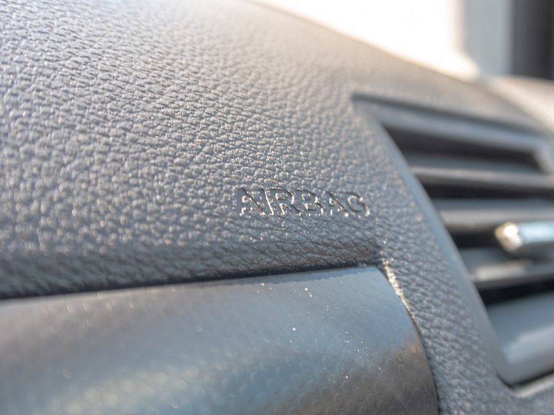 Ford Kuga (2012) 2.0D 103KW 4x4 TITAN – CARPLAY - fotka 31 z 47