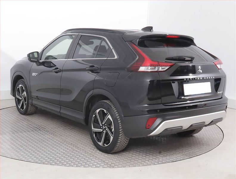 Mitsubishi Eclipse Cross (2021) Plug-in-Hybrid - fotka 4 z 20