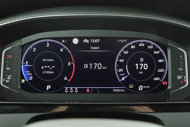 Volkswagen Arteon (2023) 2.0 TDI - fotka 12 z 20