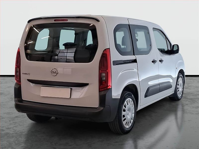 Opel Combo (2022) Electric 50kWh, SoH 100% - fotka 5 z 19