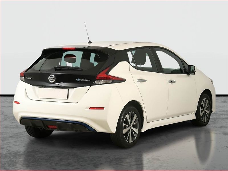 Nissan Leaf (2022) 40 kWh, SoH 91%, Automat - fotka 5 z 25