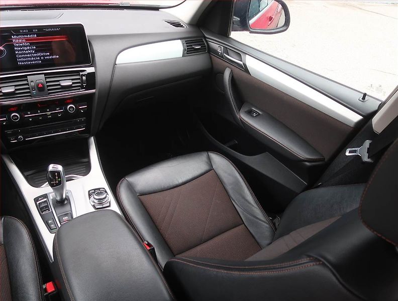 BMW X3 (2016) xDrive20d, 4X4, Automat, Kůže - fotka 8 z 22