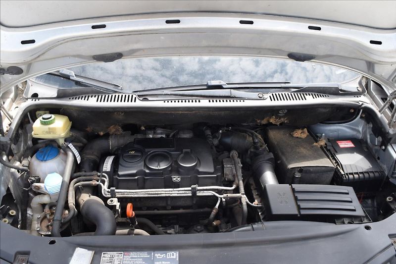 Volkswagen Caddy 1,9 TDI 77KW BEZ DPF A KOROZE - fotka 41 z 41