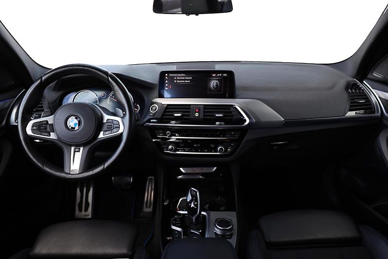 BMW X3 xDrive30d - fotka 11 z 15