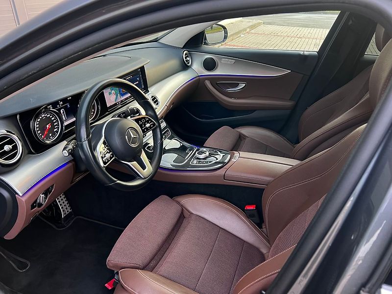 Mercedes-Benz Třídy E 220d Business-P.KAMERA-TAŽNÉ.Z - fotka 15 z 49