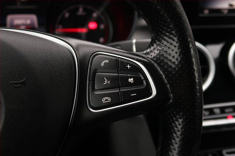 Mercedes-Benz Třídy C (2015) C 220 d, Automat, Navi - fotka 21 z 21