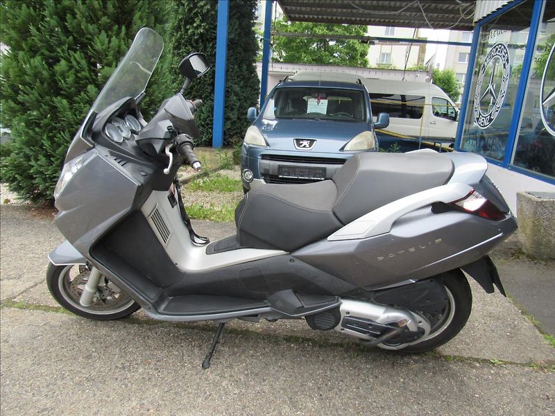 Peugeot Satelis 500 27kW Plexi štít - fotka 7 z 17