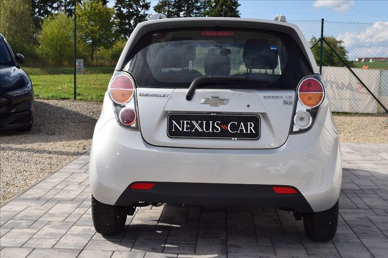 Chevrolet Spark 1,0 1.0I 50KW PO SERVISE - fotka 7 z 35