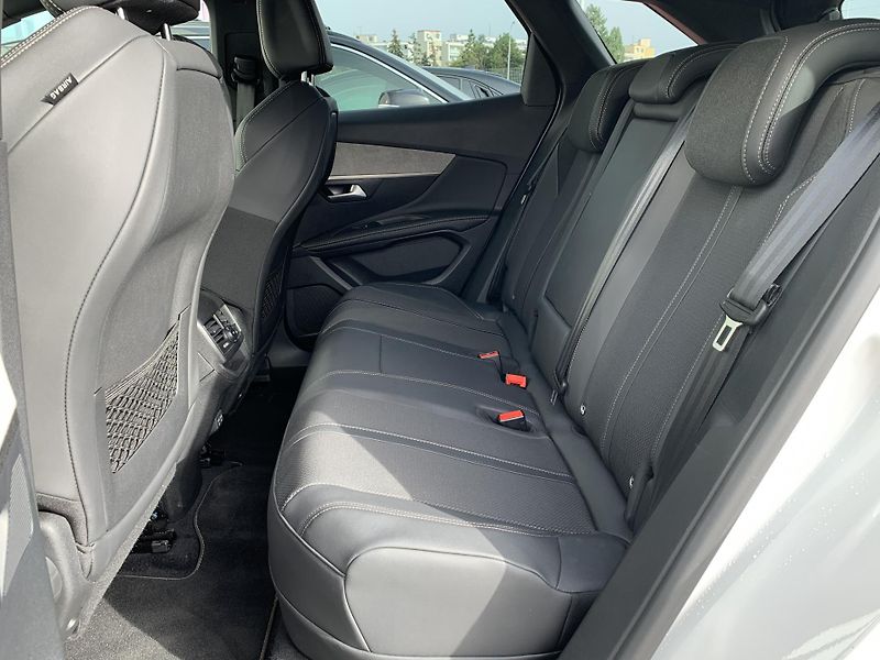 Peugeot 3008 GT 1.6 PHEV 165kW EAT8 - fotka 6 z 33