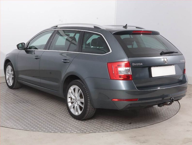 Škoda Octavia (2018) 1.5 TSI, Serv.kniha, Kůže - fotka 4 z 15