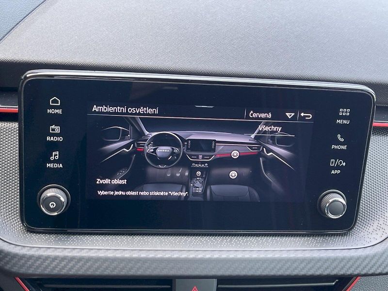 Škoda Kamiq (2025) 1.0 TSI 85 kW Monte Carlo - fotka 18 z 33